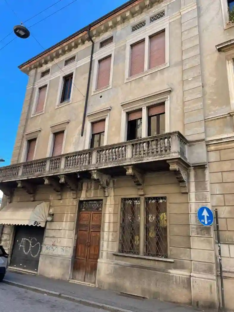 Palazzo - Edificio - foto 2