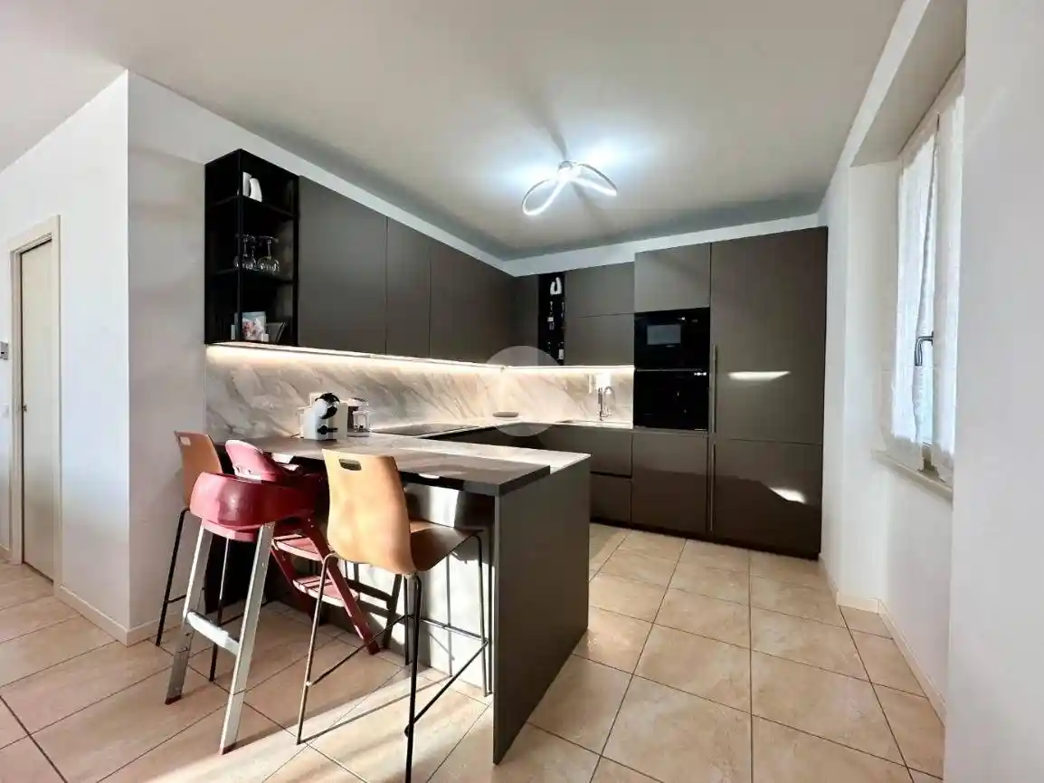 Trilocale via dei Fiori 21, Capriolo - foto 3