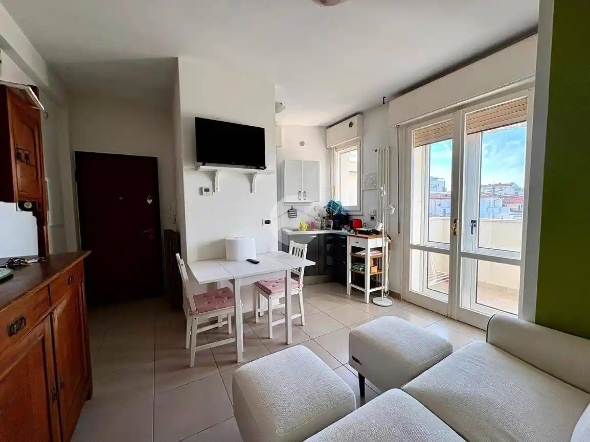 Trilocale viale Cesare Borghesi 2, Viserbella, Rimini - foto 2