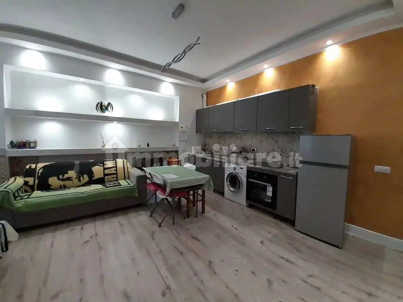 Appartamento in vendita a Prato