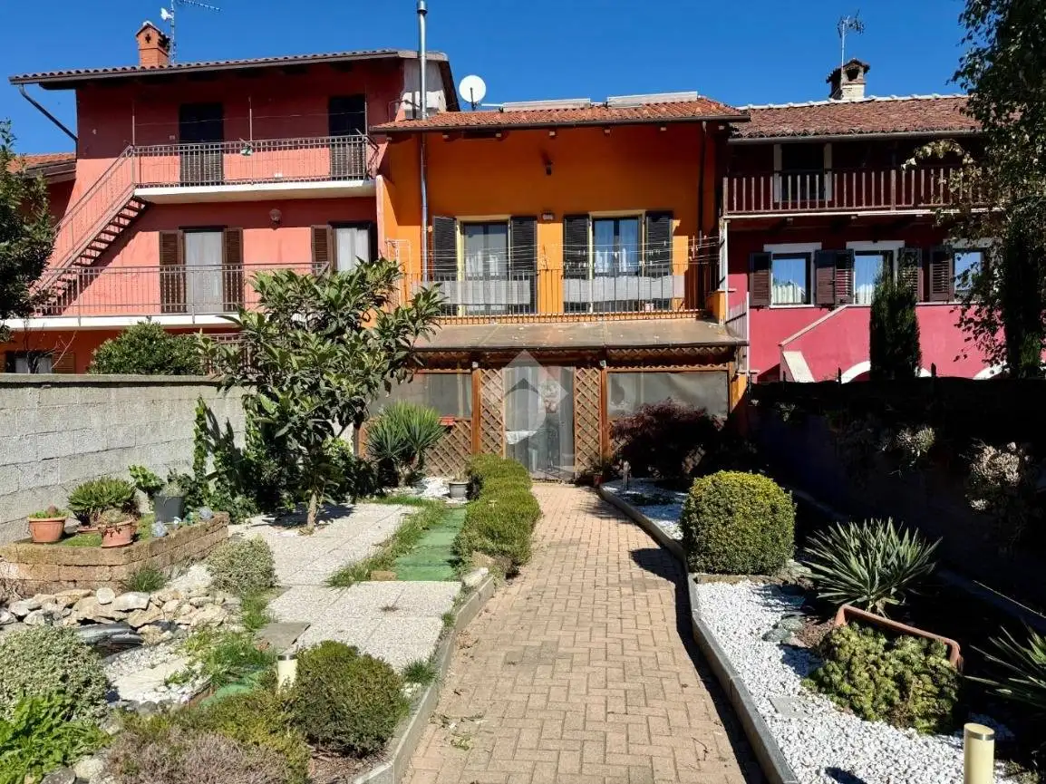 Casa indipendente in vendita a Bricherasio