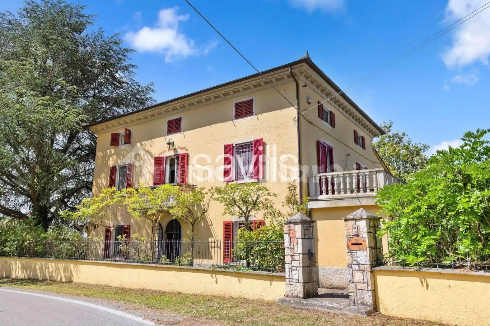 Villa in vendita a Lamporecchio