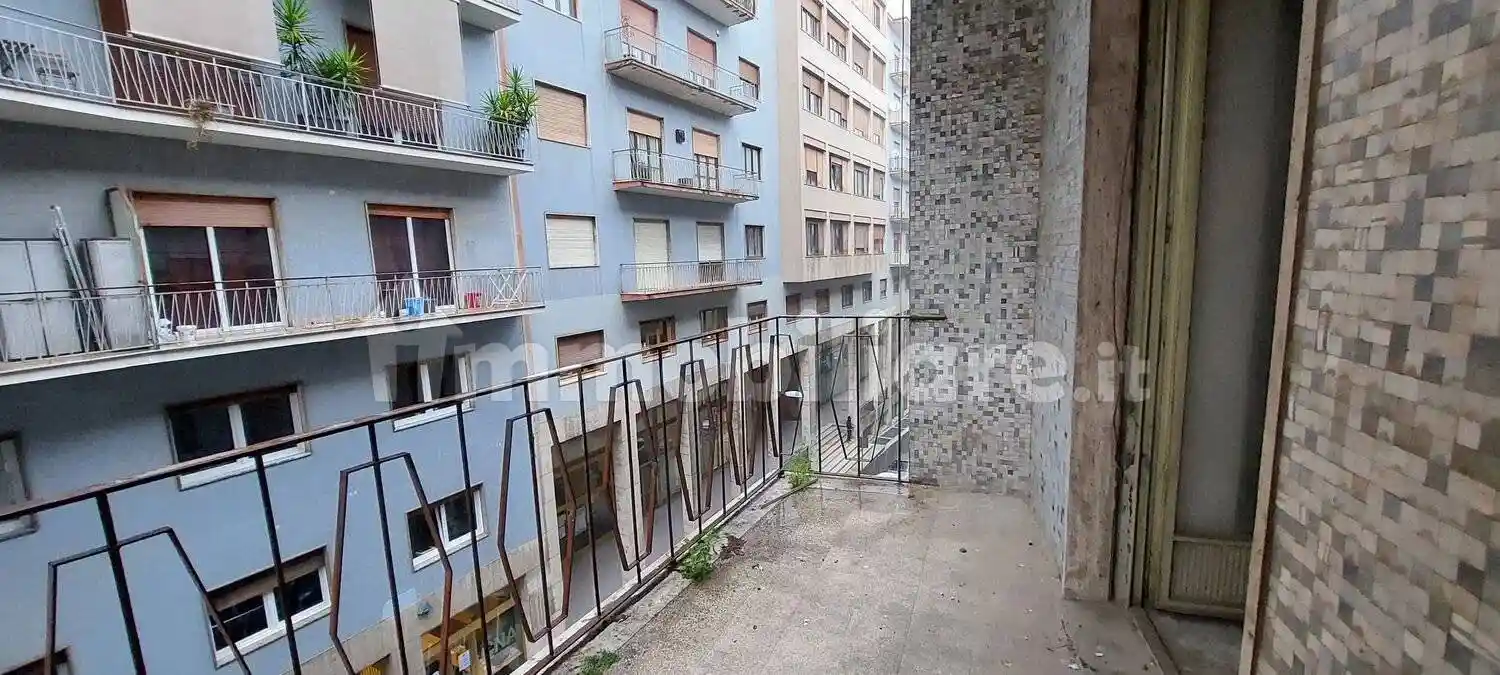 Trilocale via Serafino Soldi, 8, Centro Storico, Avellino - foto 3