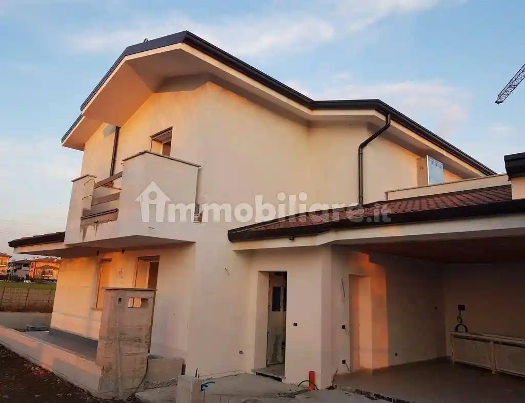 Appartamento in vendita a Pozzuolo Martesana