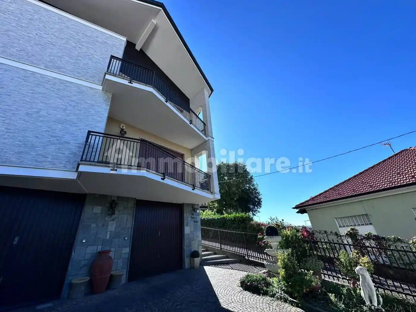 Quadrilocale Strada Serre 9, Località Altavilla, Alba - foto 2