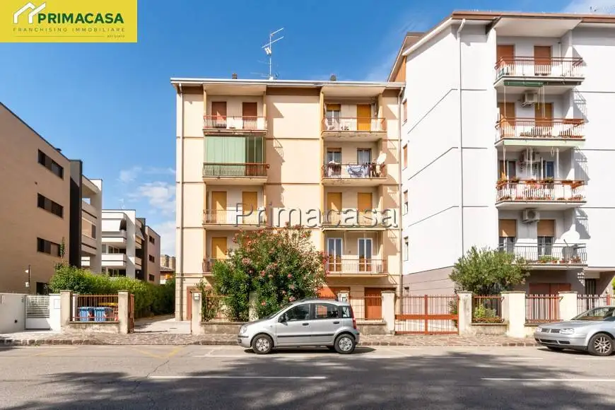 Appartamento in vendita a Carpi