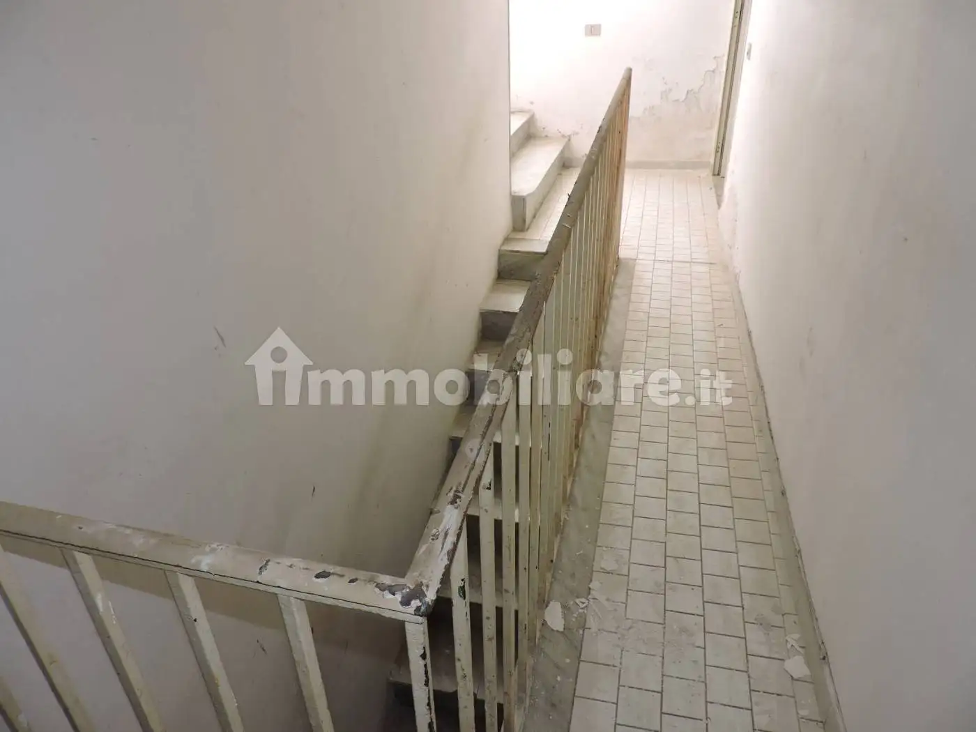 Terratetto unifamiliare 180 m², da ristrutturare, Centro, Carinola - foto 4