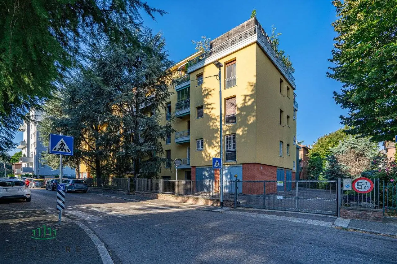 Appartamento in vendita a Bologna