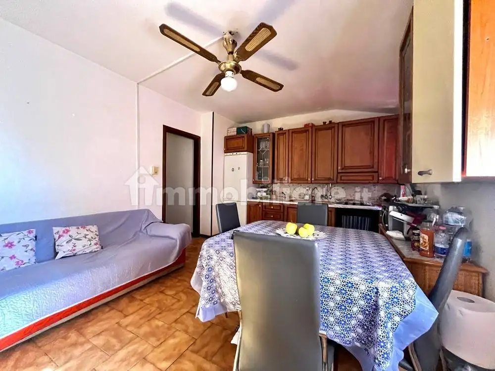 Trilocale via Enzo Ferrari 1, Centro, Borgo San Giacomo - foto 2