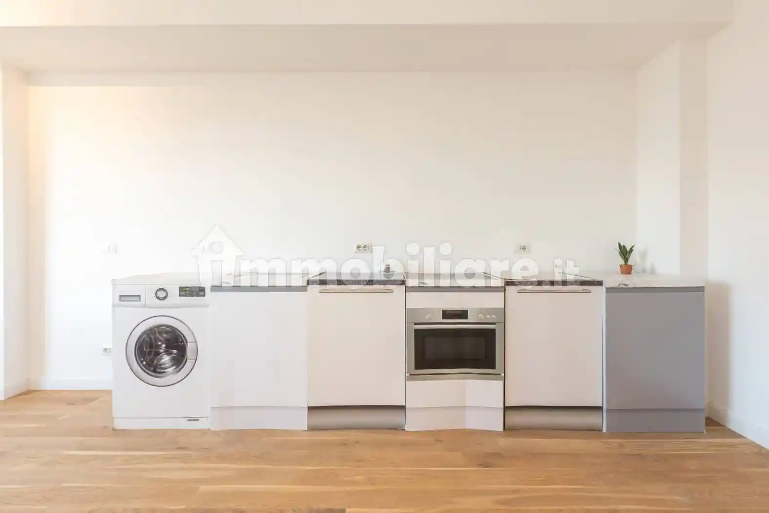 Monolocale via Andrea Costa 11, Pasteur, Milano - foto 4