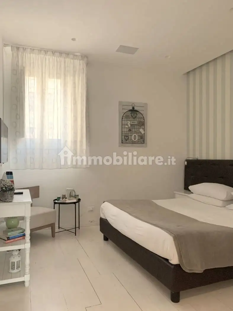 Palazzo - Edificio in vendita a Sant'Agata de' Goti