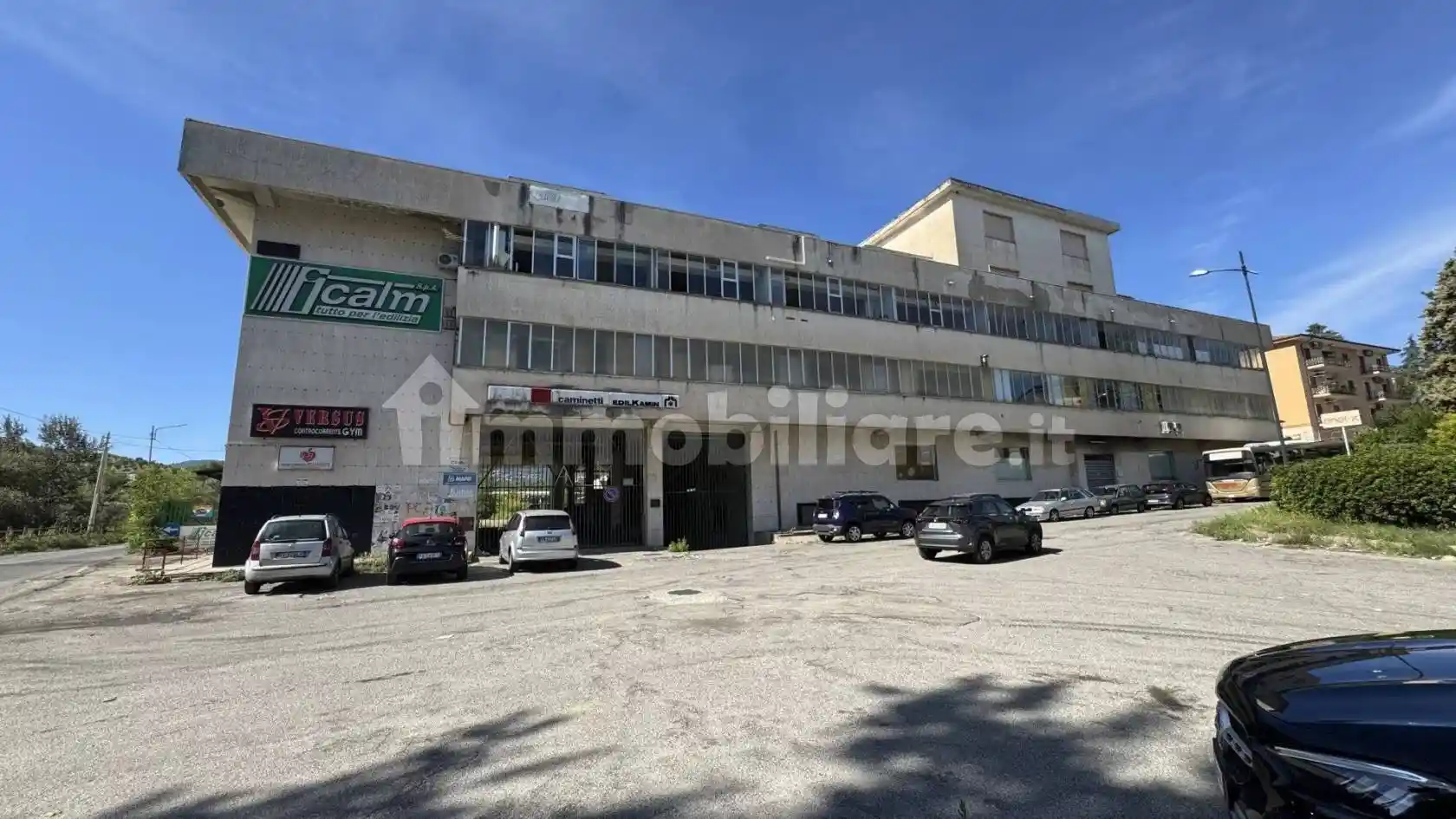 Palazzo - Edificio in Vendita - foto 2