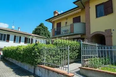 Appartamento in vendita a Dovera