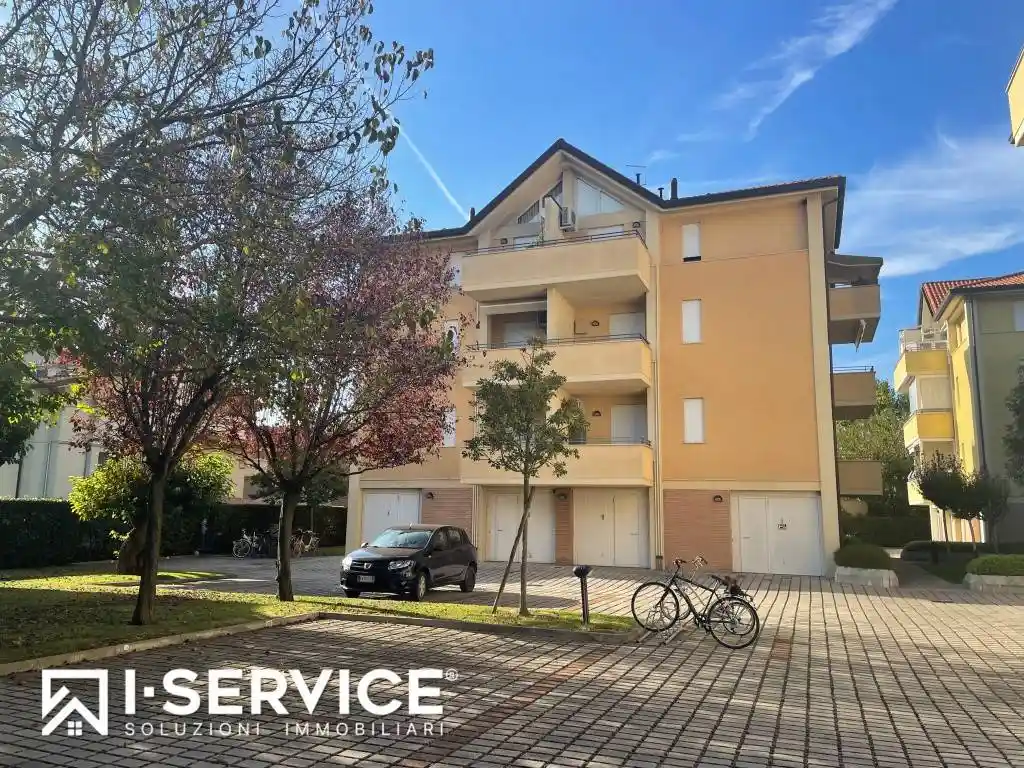 Trilocale viale Cesare Battisti 13a, Cesenatico Ponente, Cesenatico - foto 2