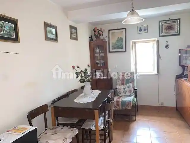 Bilocale via Fra' Iacopone, Castel San Pietro Romano - foto 2