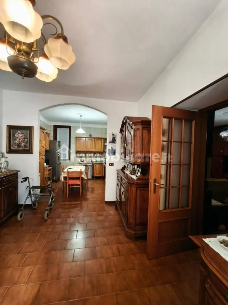 Casa indipendente in vendita a Asigliano Vercellese