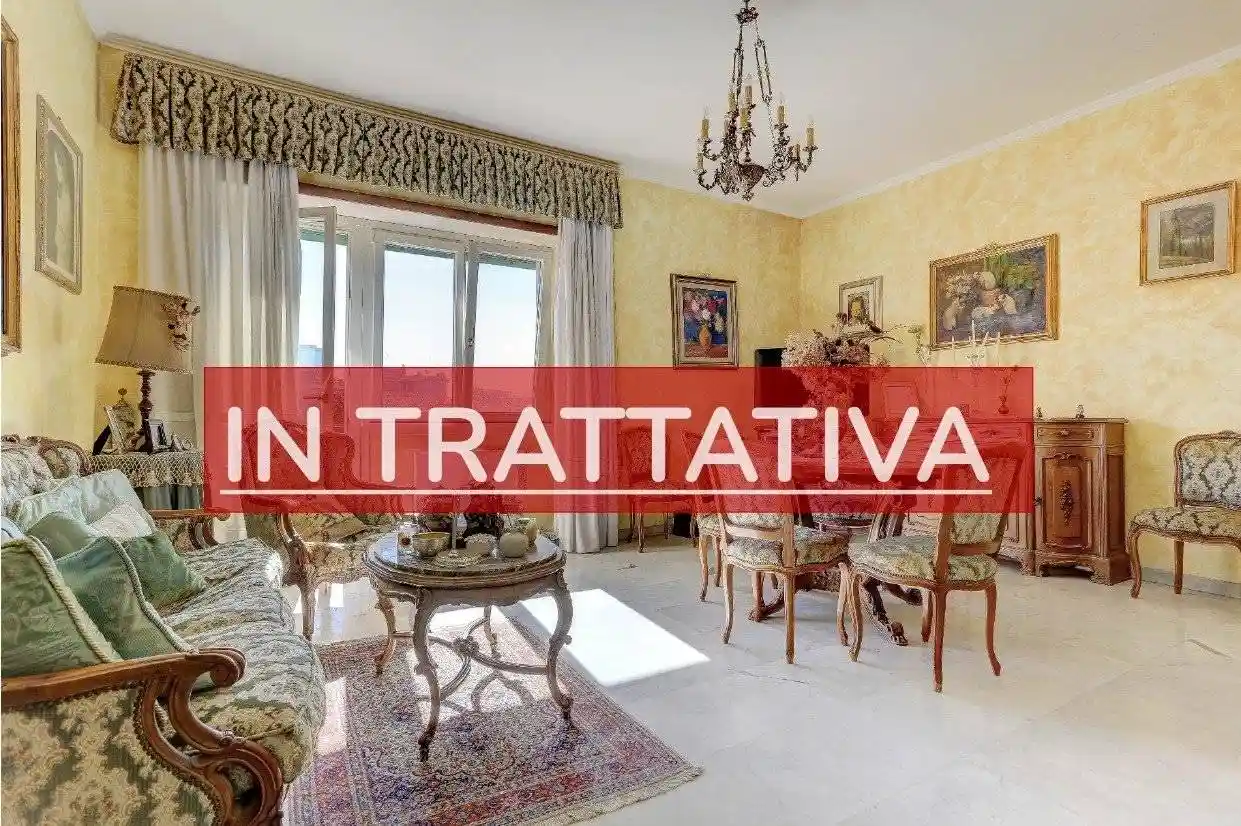 Appartamento in vendita a Roma