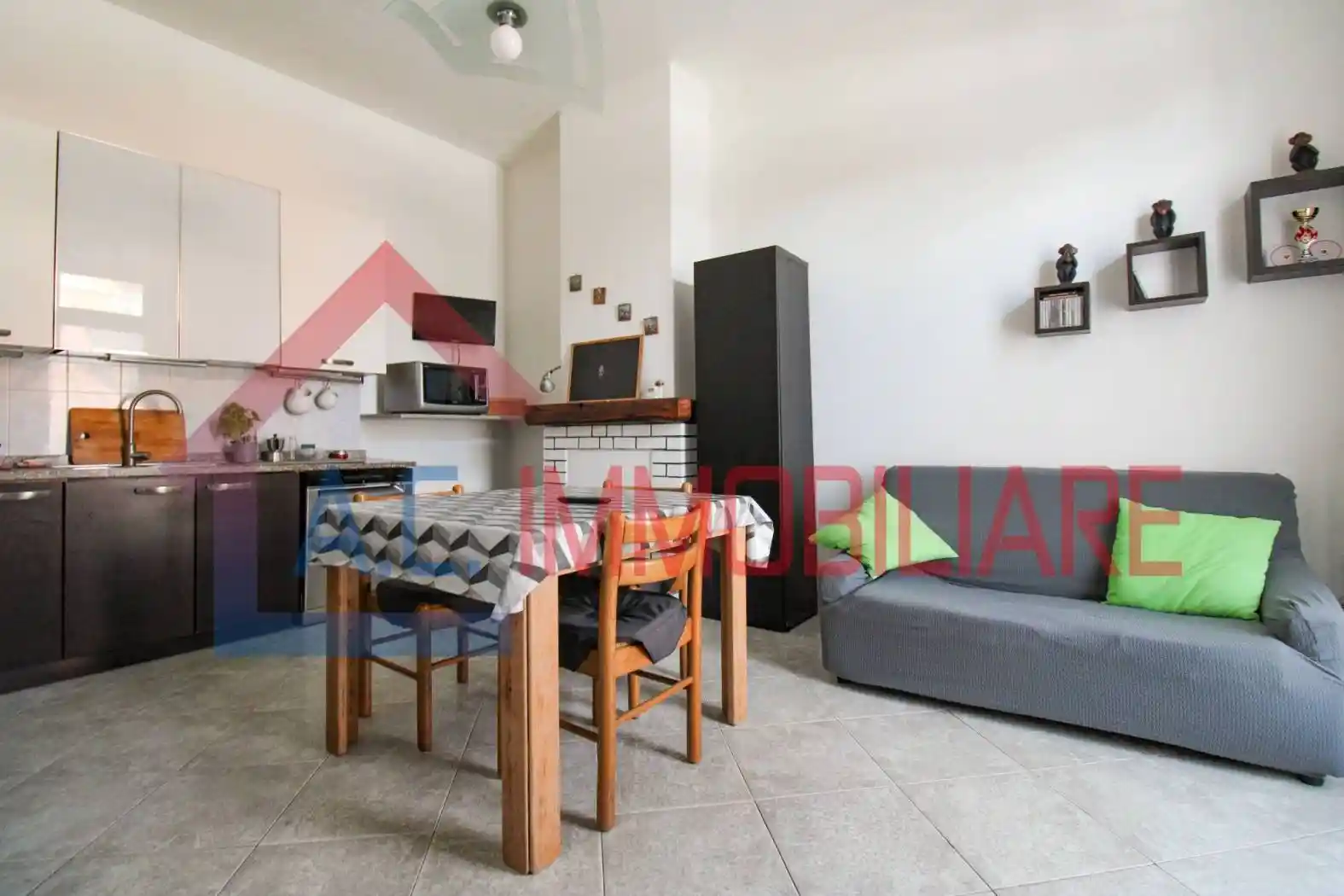 Appartamento in vendita a Varano Borghi