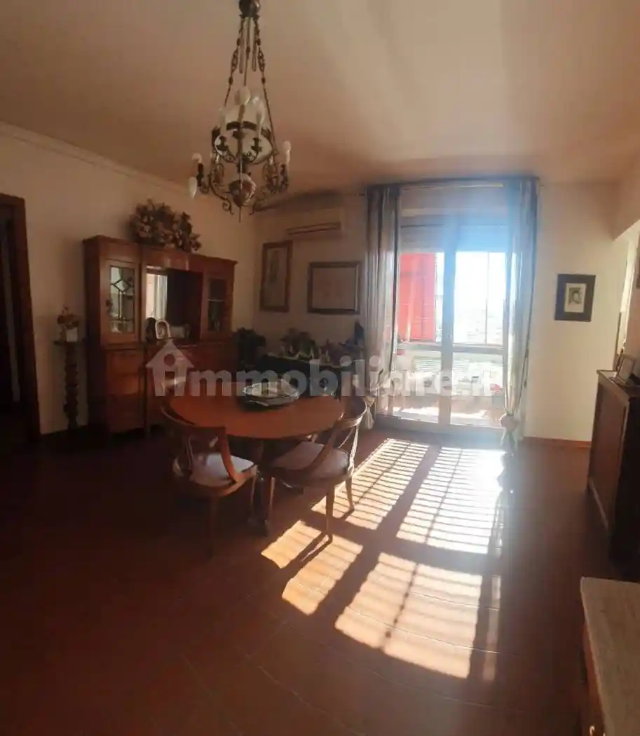 Appartamento buono stato, sesto piano, Besurica, Piacenza - foto 2