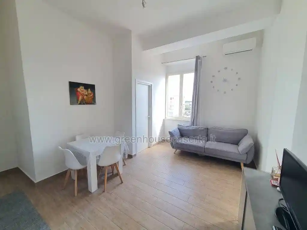 Bilocale via Nazionale Appia 195, Casagiove - foto 2