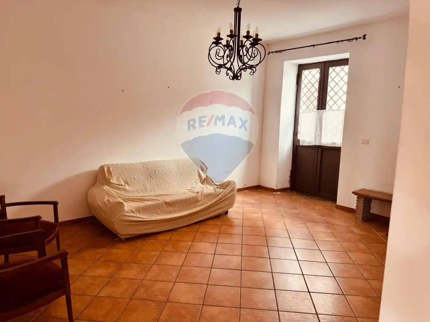 Terratetto unifamiliare via Guglielmo Marconi 14/16, Centro, Zafferana Etnea - foto 2