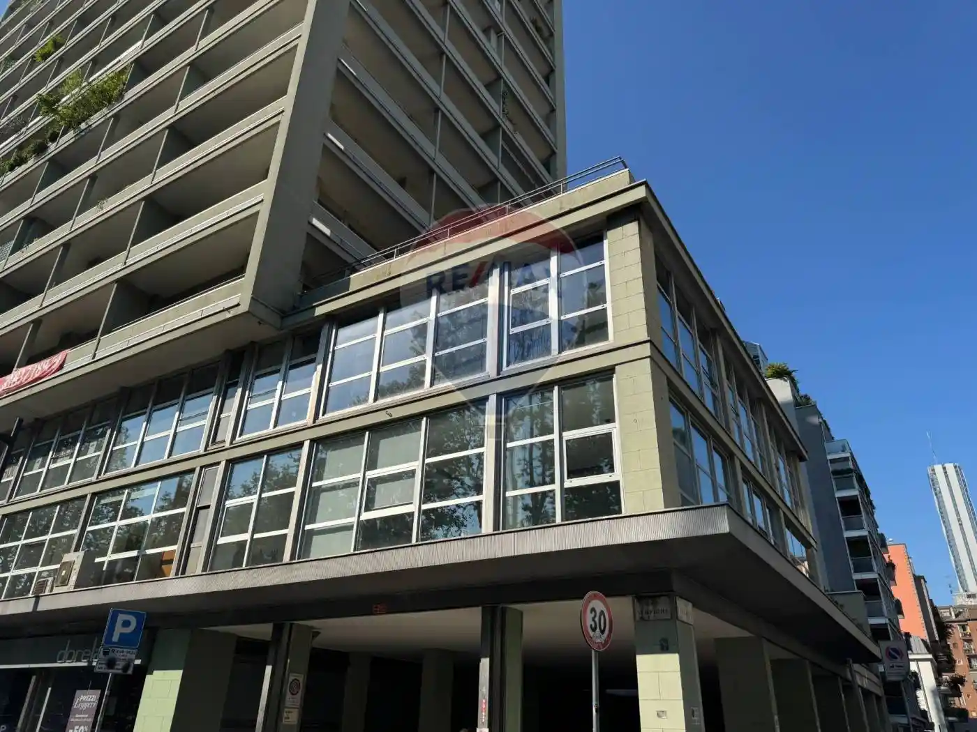 Bilocale via Trebazio 1, Sempione, Milano - foto 3