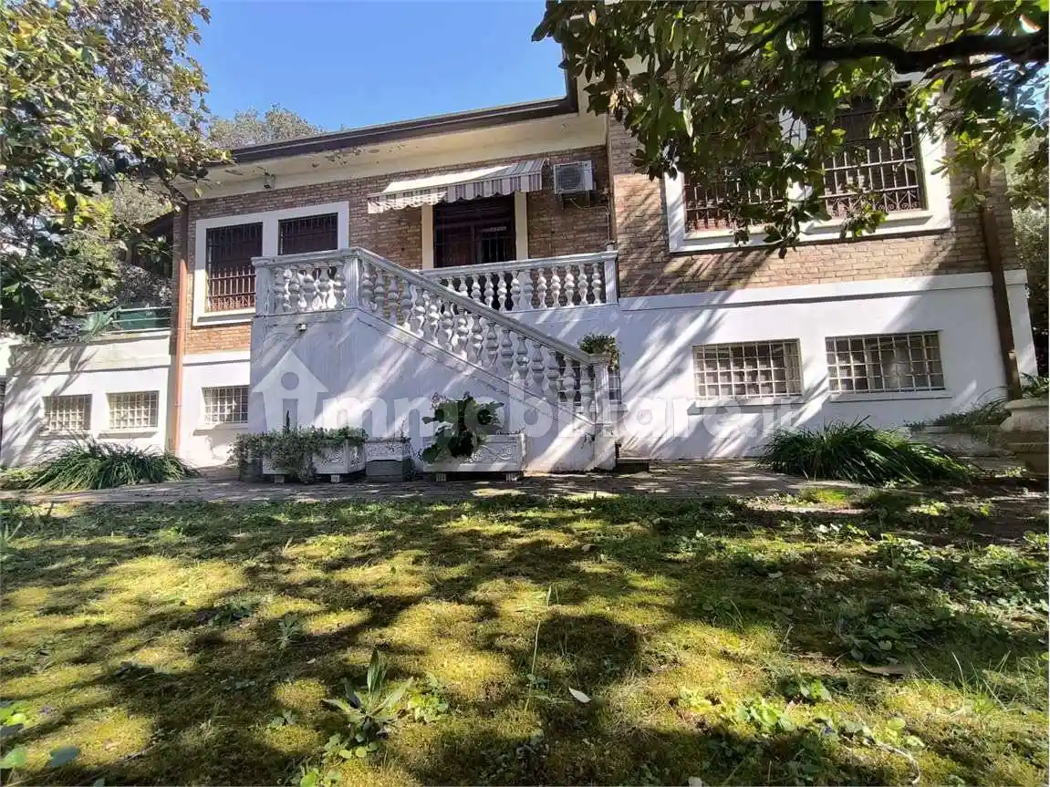 Villa in vendita a Rimini