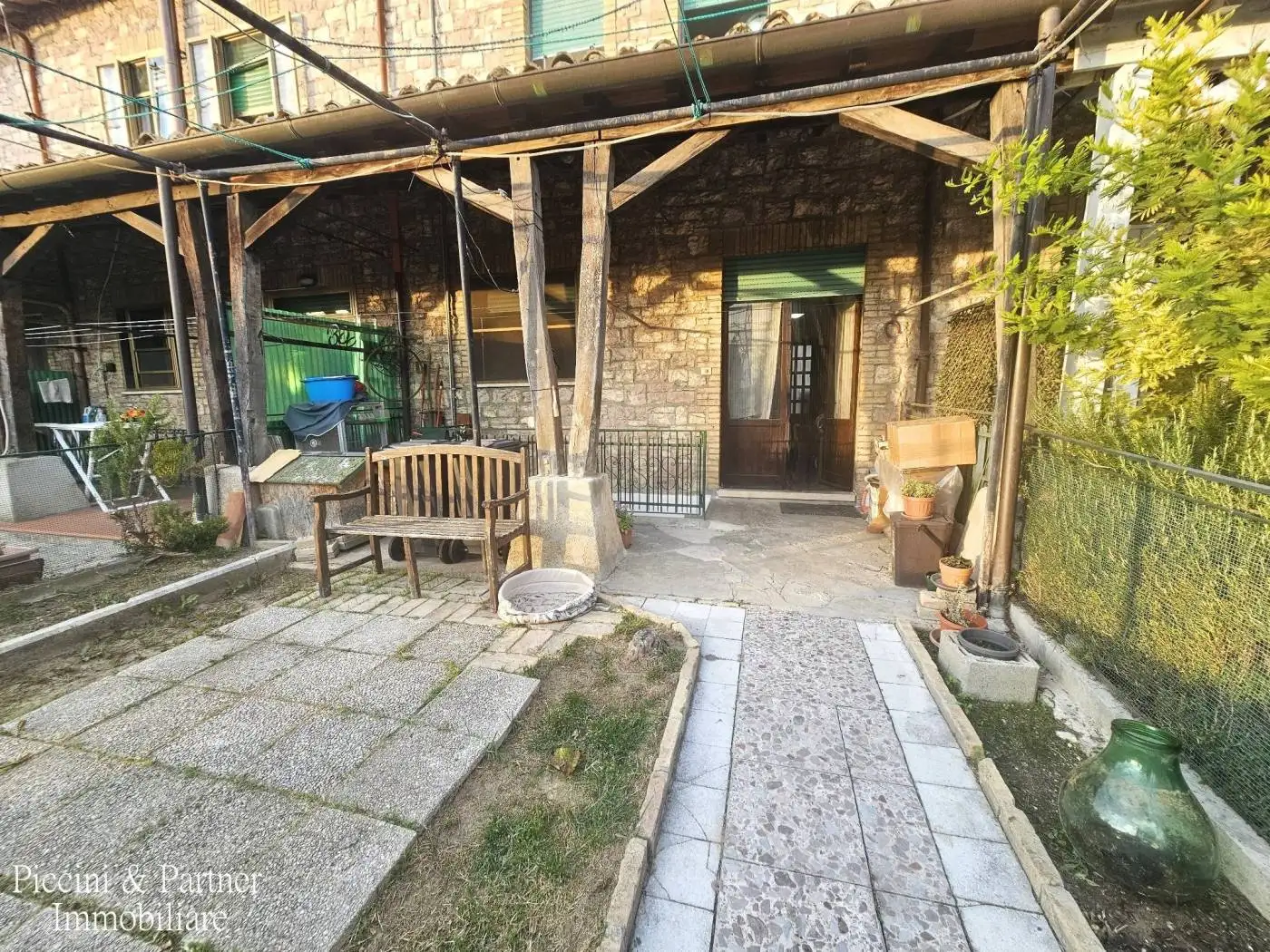 Villetta a schiera in vendita a Assisi