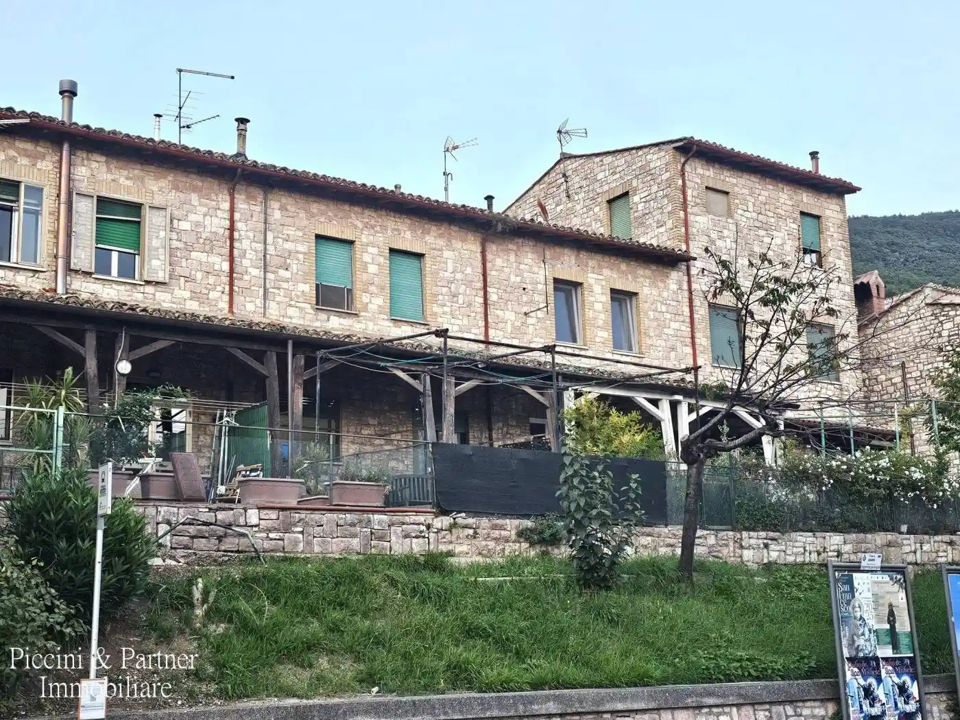 Villa a schiera via della Madonna dell'Olivo 47, Zona Nuova, Assisi - foto 2