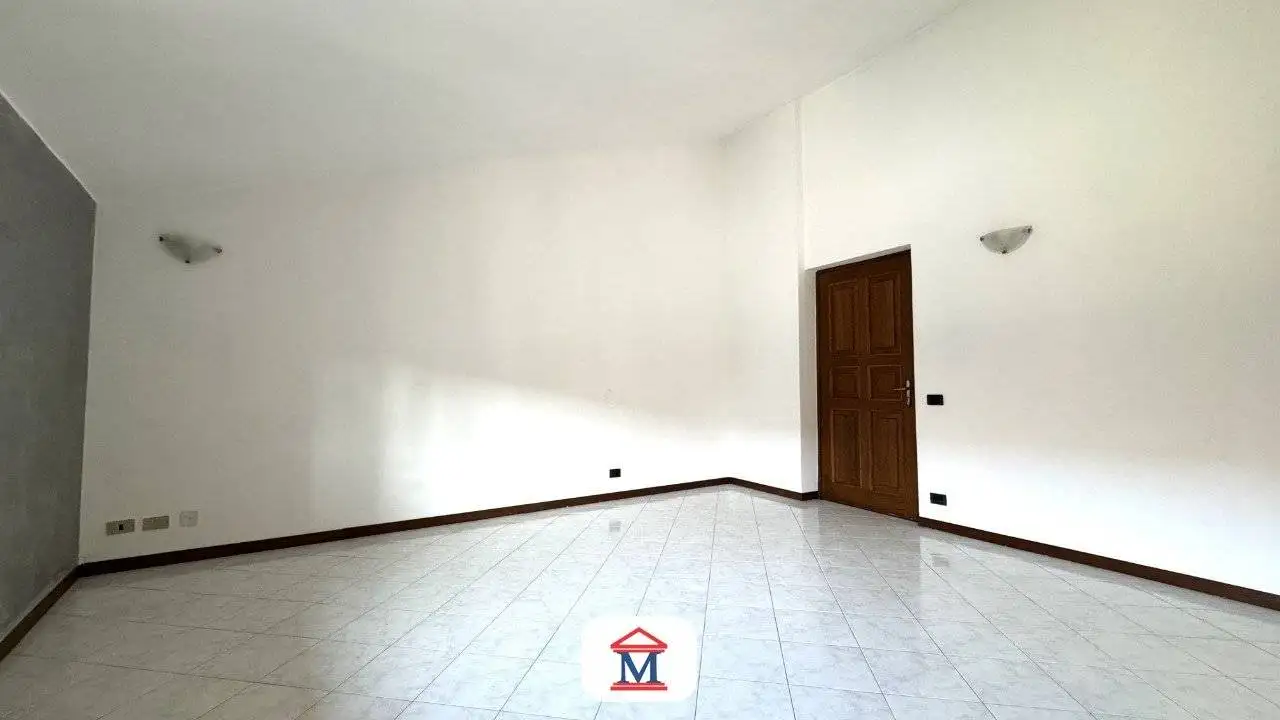 Bilocale via Giuseppe Mazzini, Centro, Villa d'Almè - foto 3