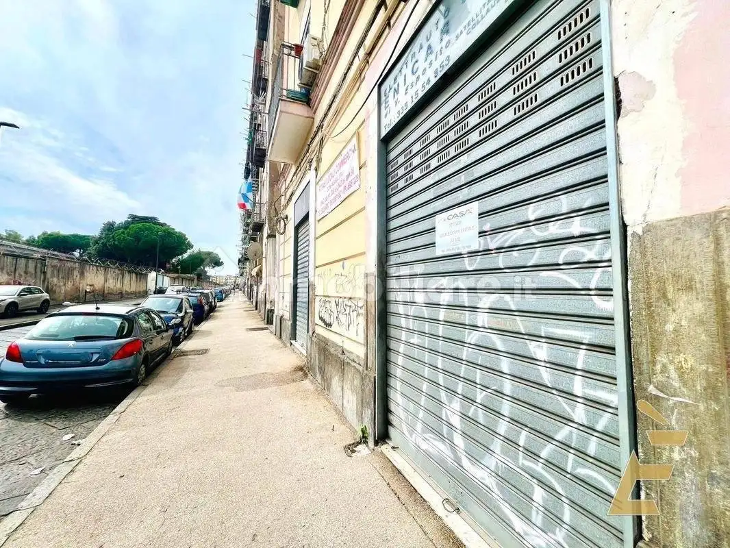 Appartamento in affitto a Napoli