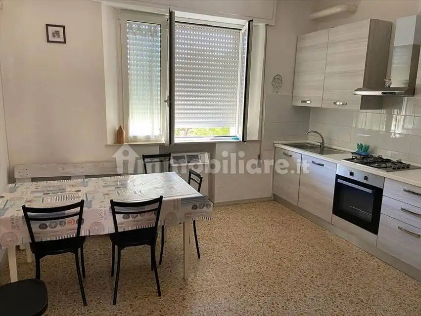 Appartamento in affitto a Senigallia