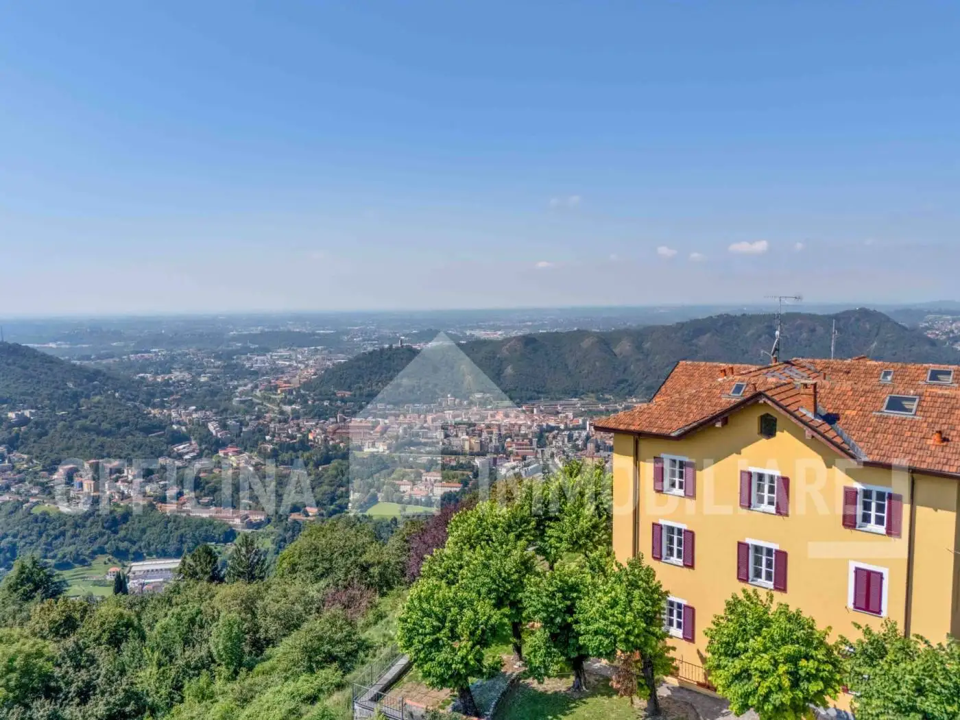 Appartamento in vendita a Como