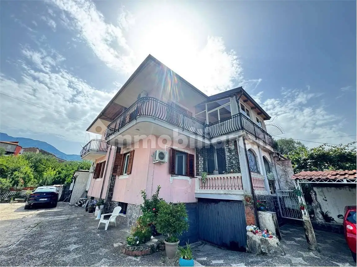 Villa in vendita a Vallo della Lucania