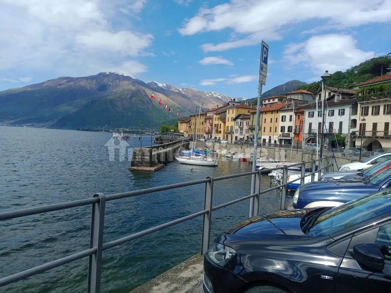 Appartamento in vendita a Domaso