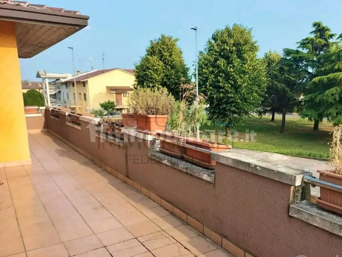 Villa bifamiliare via Ghedi, Centro, Bagnolo Mella - foto 5