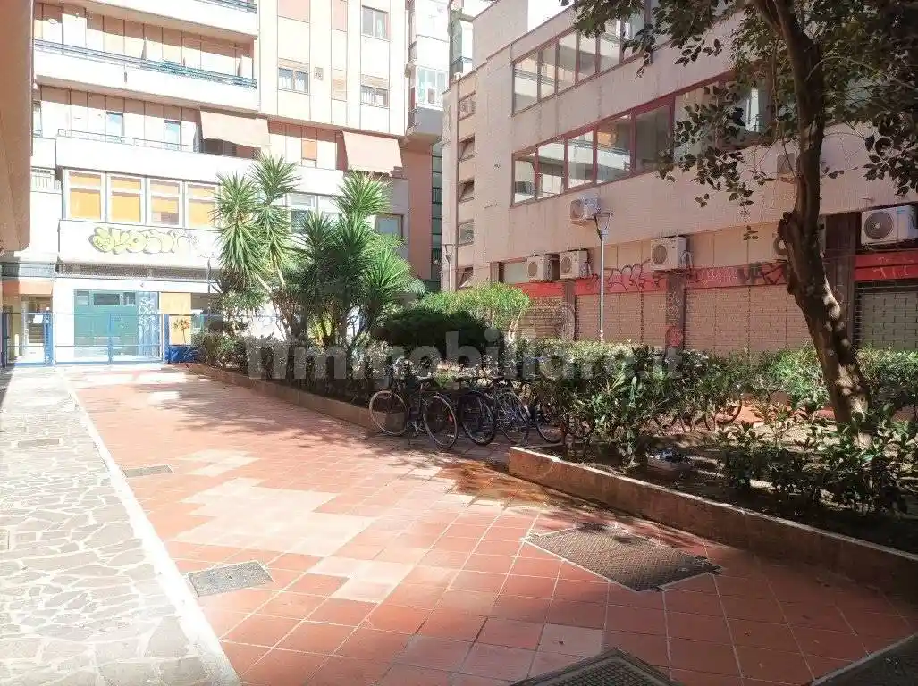 Quadrilocale ottimo stato, terzo piano, Piazza Salotto - Corso Umberto, Pescara - foto 2