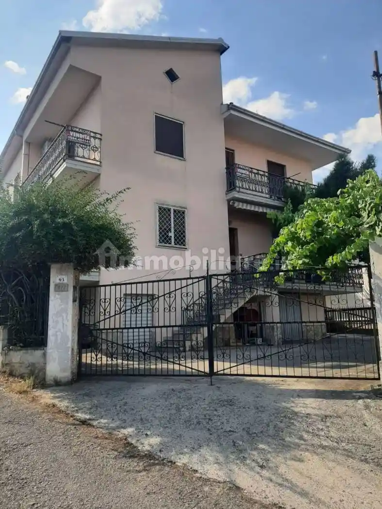 Quadrilocale viale Orso Mario Corbino, Quattromiglia, Rende - foto 2