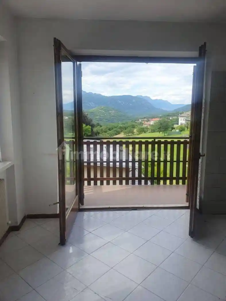 Appartamento Strada per Le Tre Cime, Sopramonte, Trento - foto 2