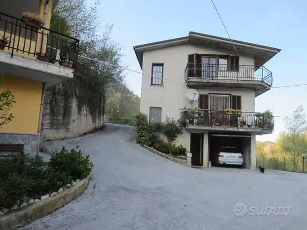 Villa in vendita a Montaldo di Mondovì