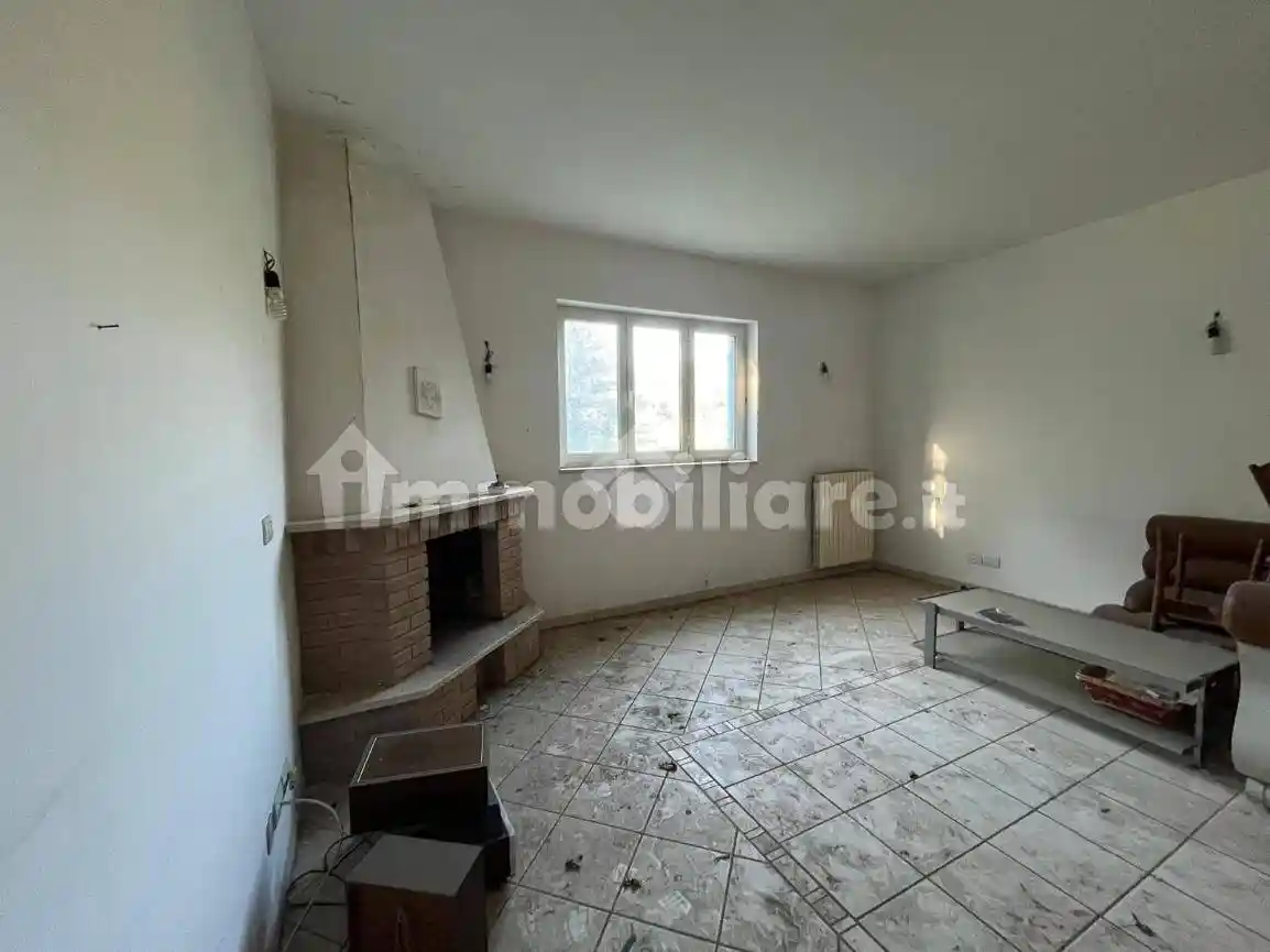 Trilocale via Laura 24, Volturara Irpina - foto 2