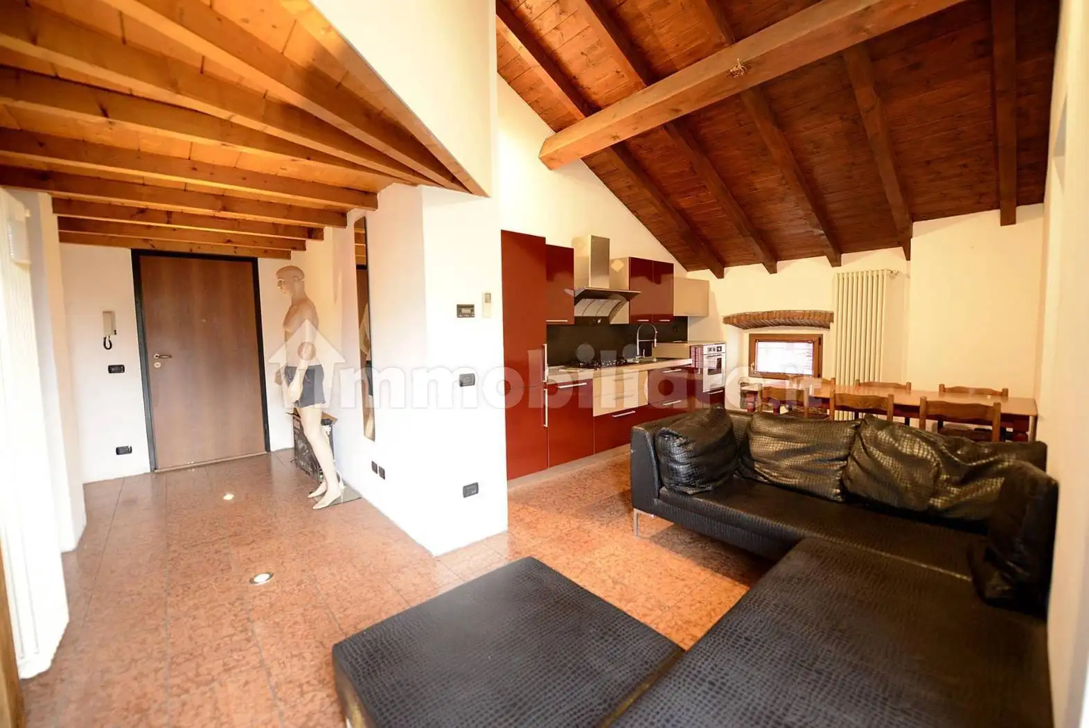 Appartamento in vendita a Nembro