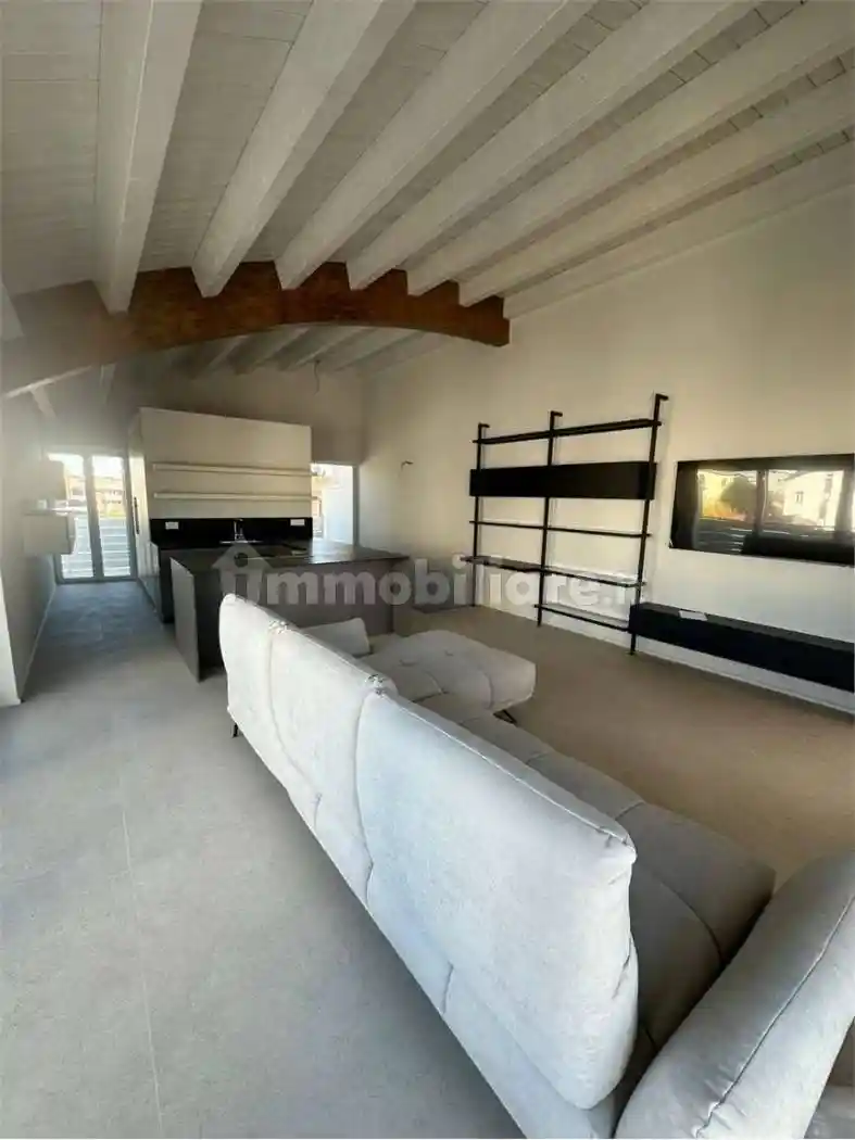 Appartamento in affitto a Modena