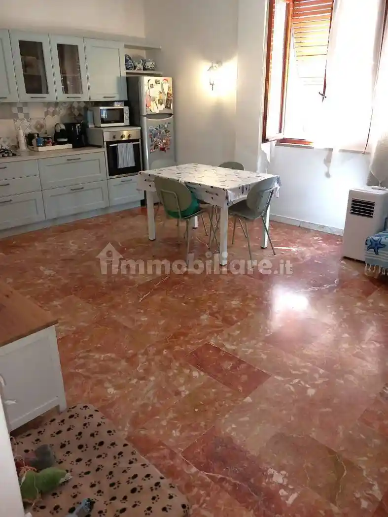 Appartamento in vendita a Savona