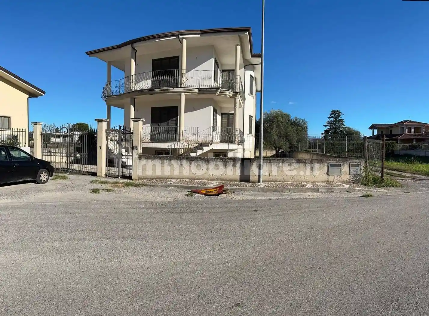 Villa bifamiliare, nuova, 390 m², Dugenta - foto 3