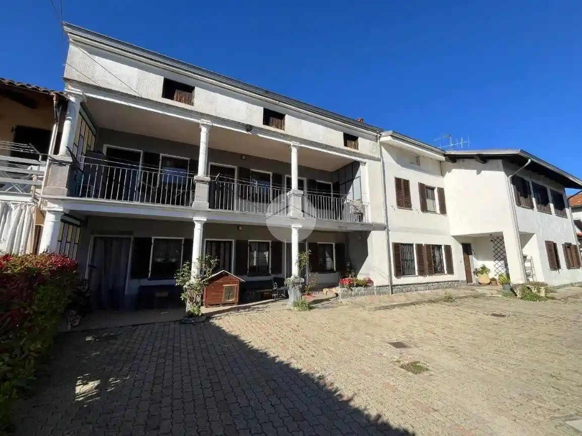 Villa in vendita a Ivrea