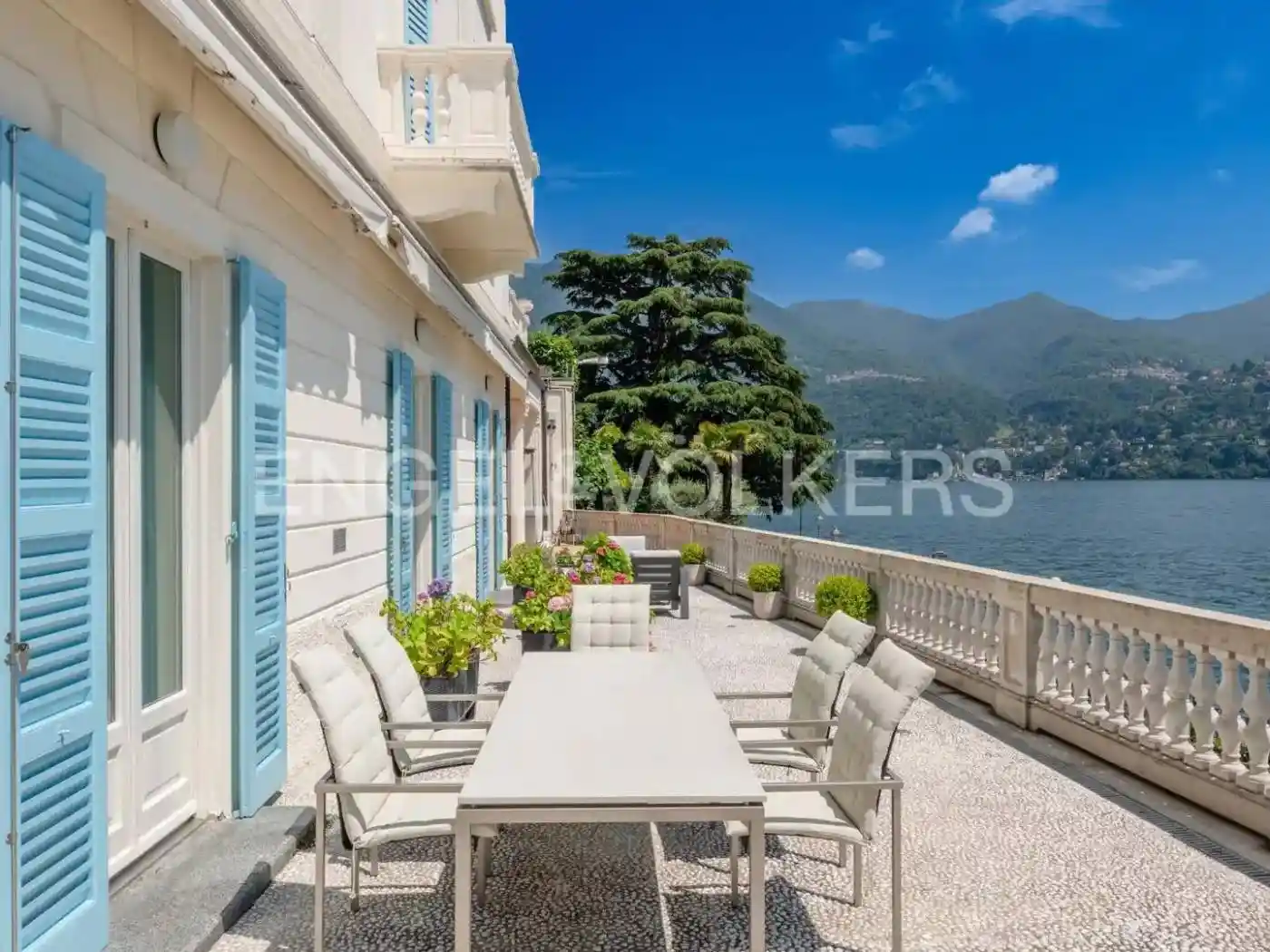 Quadrilocale via Regina 57, Centro, Carate Urio - foto 2