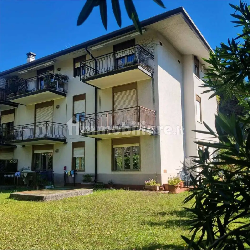 Appartamento via Pozzi, 12, Centro, Casciago - foto 2