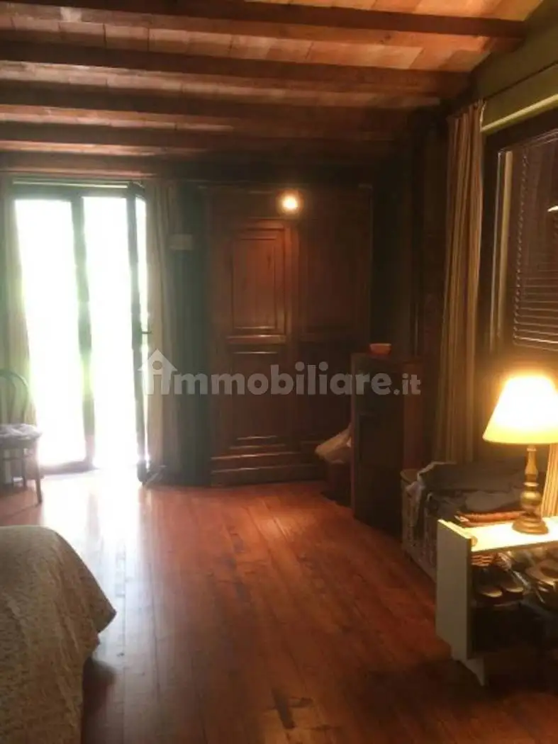 Villa in vendita a Sant'Angelo all'Esca