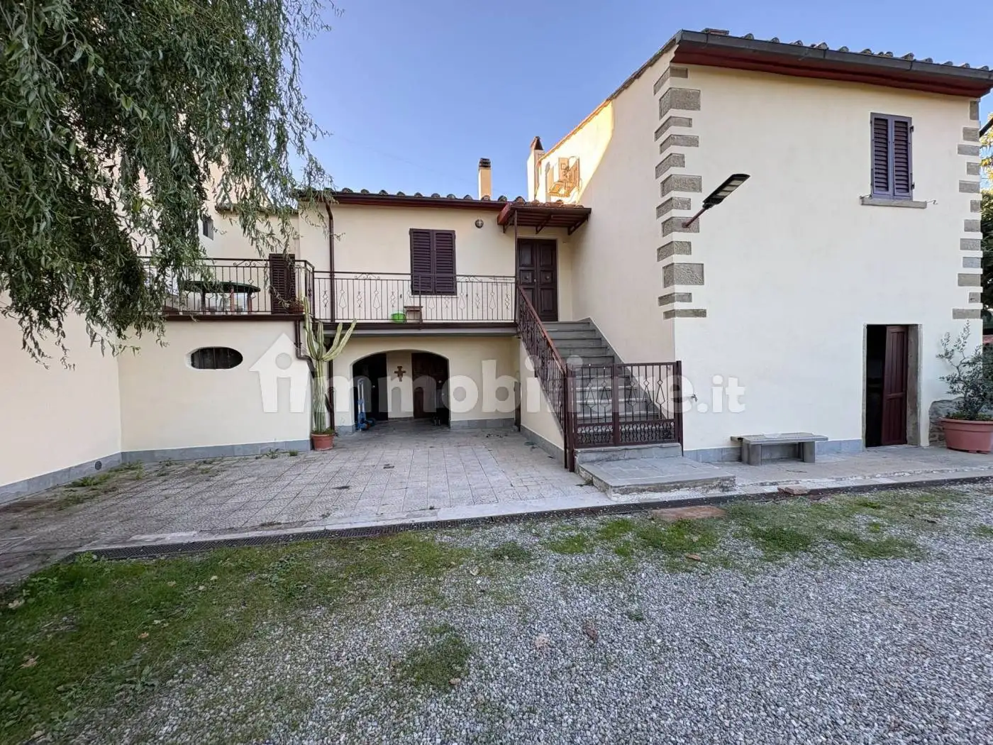 Villa in vendita a Arezzo